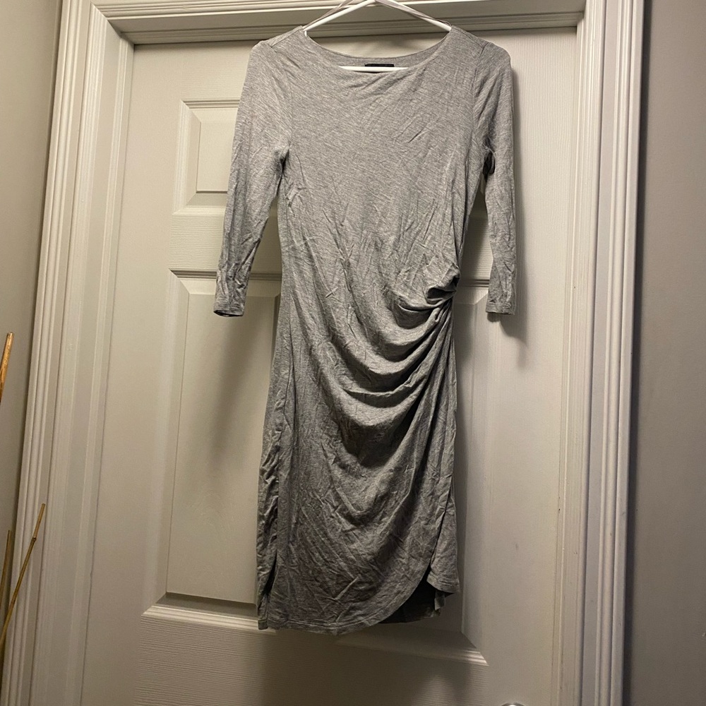 Grey Le Chateau mid length dress